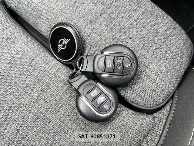 Bmw MINI 2022-02 8830334-7
