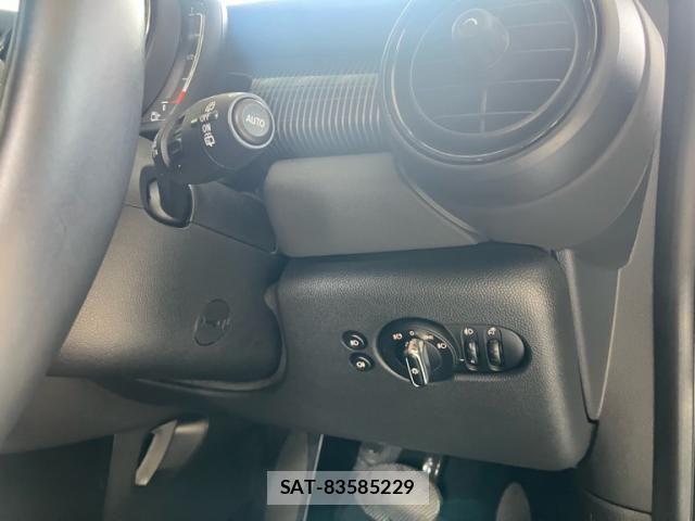 Bmw MINI 2020-03 8871465-17