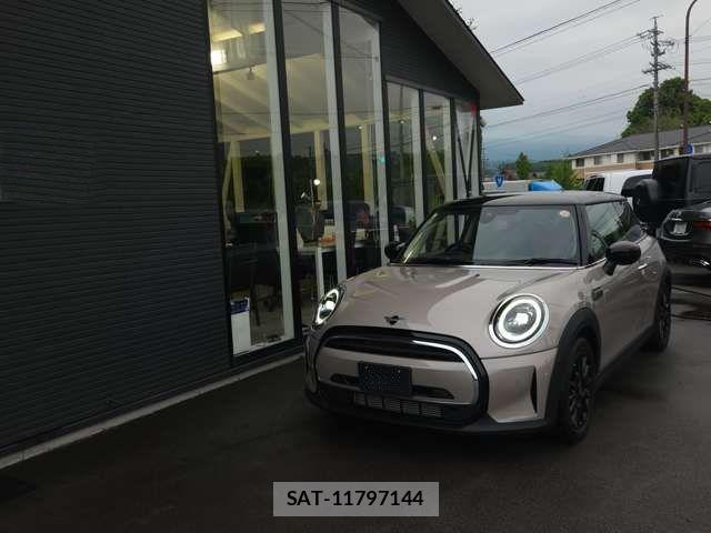 Bmw MINI 2023-10 8871464-14