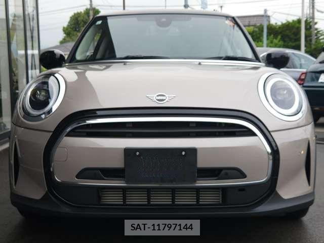 Bmw MINI 2023-10 8871464-16