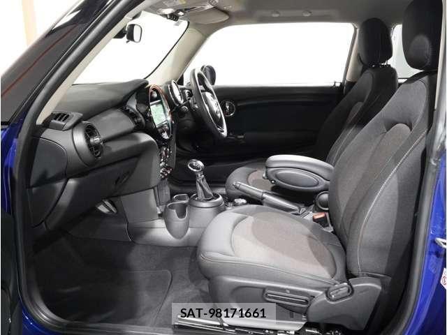 Bmw MINI 2019-09 8883919-9