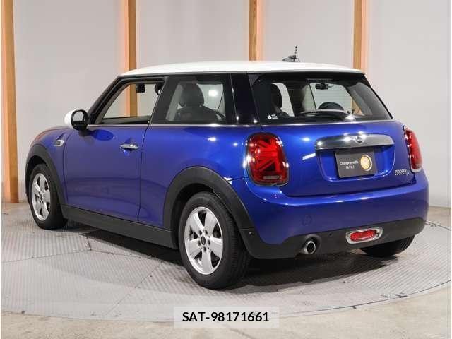 Bmw MINI 2019-09 8883919-1