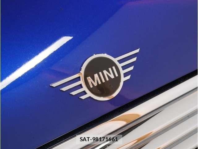 Bmw MINI 2019-09 8883919-19