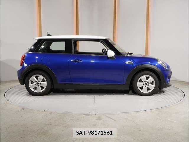 Bmw MINI 2019-09 8883919-20