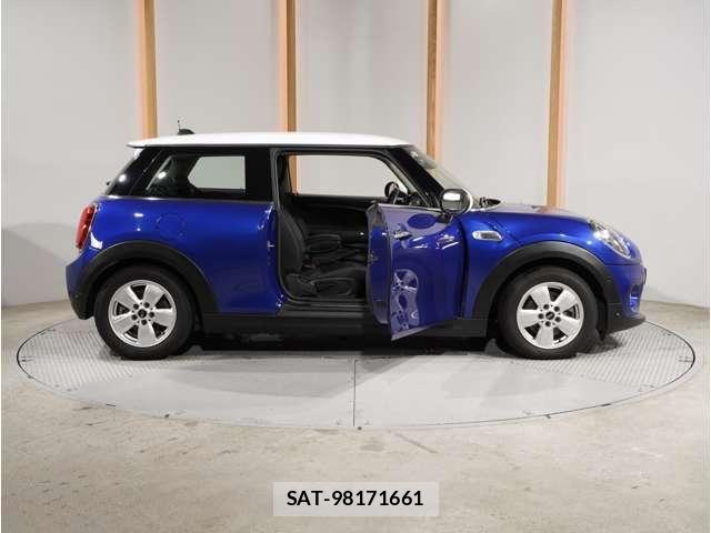 Bmw MINI 2019-09 8883919-21