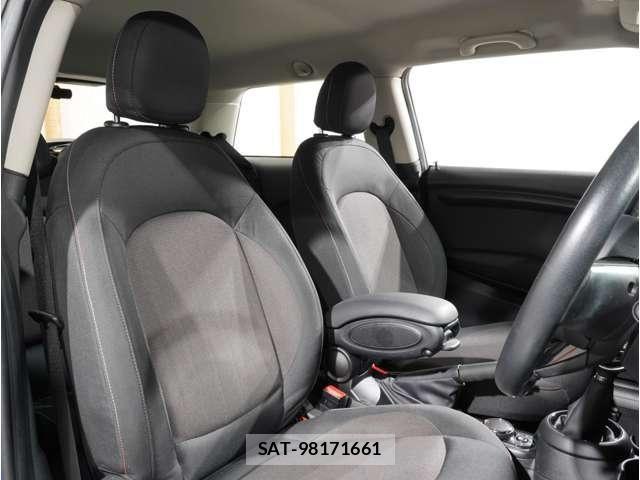 Bmw MINI 2019-09 8883919-3