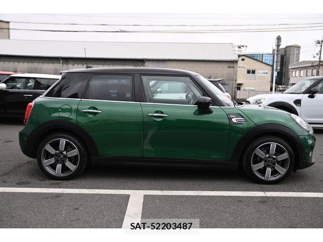 Bmw MINI 2019-11 3379483-3