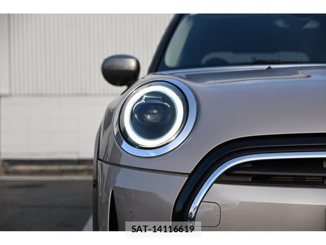 Bmw MINI 2022-11 3379481-9
