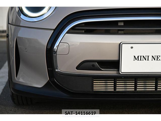 Bmw MINI 2022-11 3379481-10