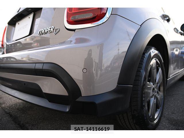Bmw MINI 2022-11 3379481-14
