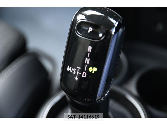 Bmw MINI 2022-11 3379481-26