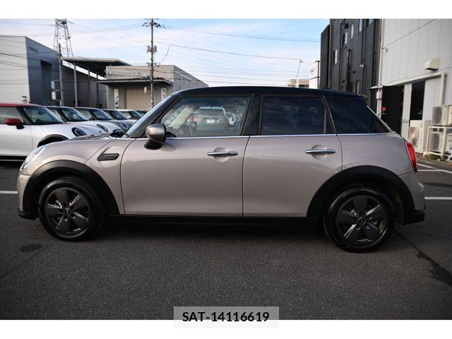 Bmw MINI 2022-11 3379481-7