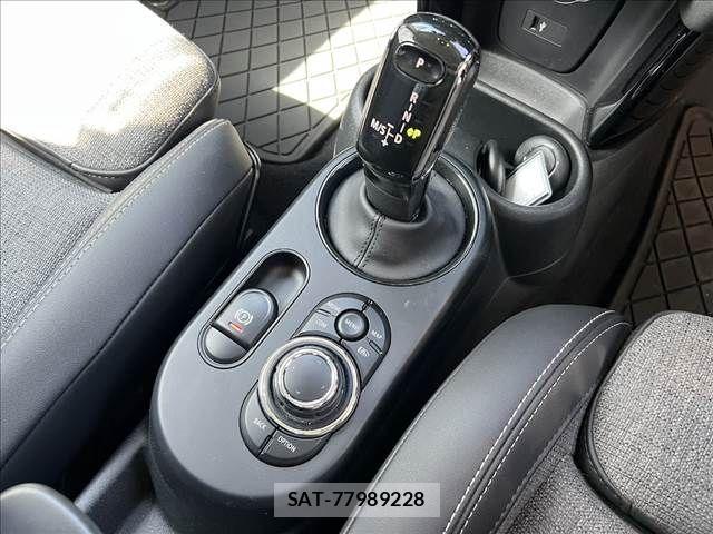 Bmw MINI 2024-04 4422217-15