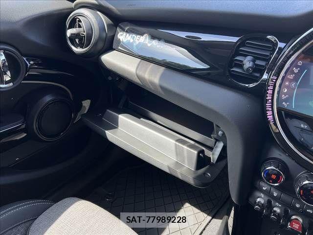 Bmw MINI 2024-04 4422217-18