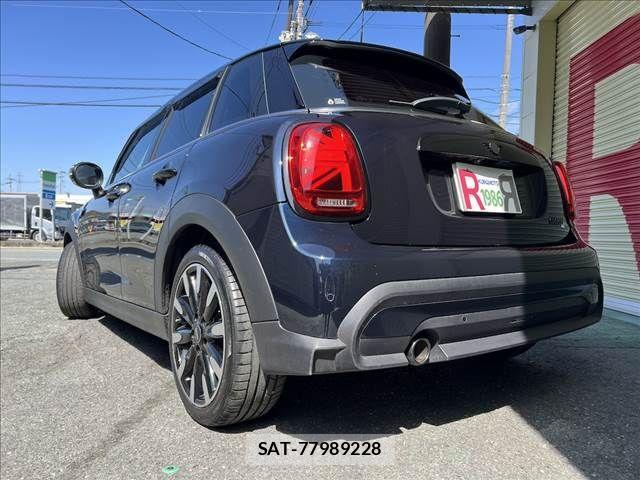Bmw MINI 2024-04 4422217-4