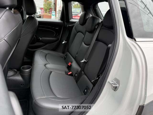 Bmw MINI 2022-04 4639848-11
