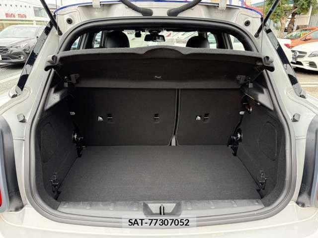 Bmw MINI 2022-04 4639848-12