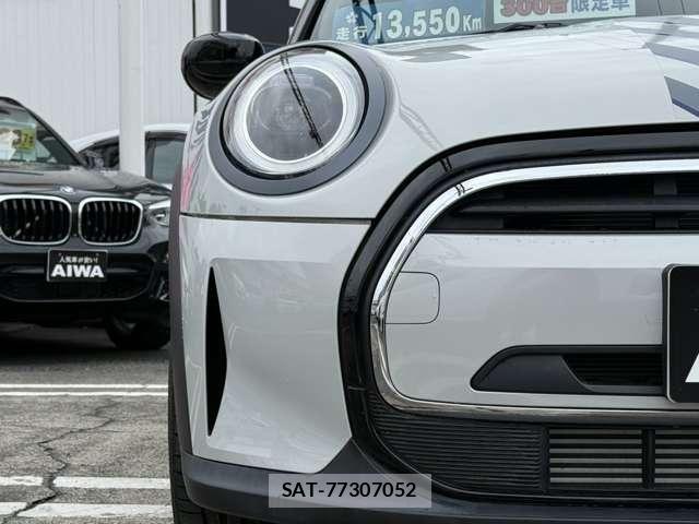 Bmw MINI 2022-04 4639848-24