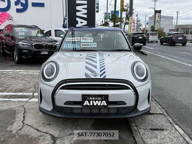 Bmw MINI 2022-04 4639848-7