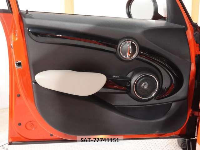 Bmw MINI 2019-11 6013058-13