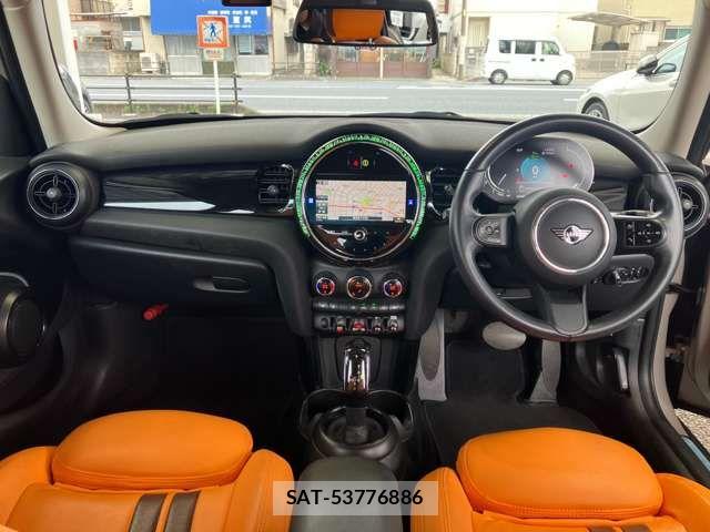 Bmw MINI 2023-03 6245750-1