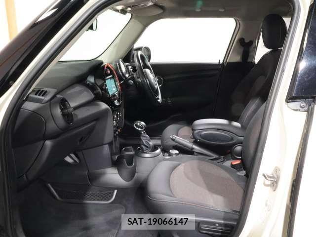 Bmw MINI 2018-08 6245757-11