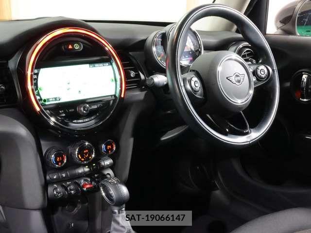 Bmw MINI 2018-08 6245757-17