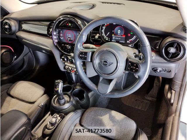 Bmw MINI 2023-04 6672493-14