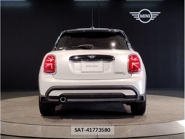 Bmw MINI 2023-04 6672493-4