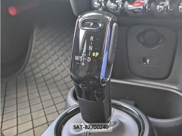Bmw MINI 2022-02 6676909-22