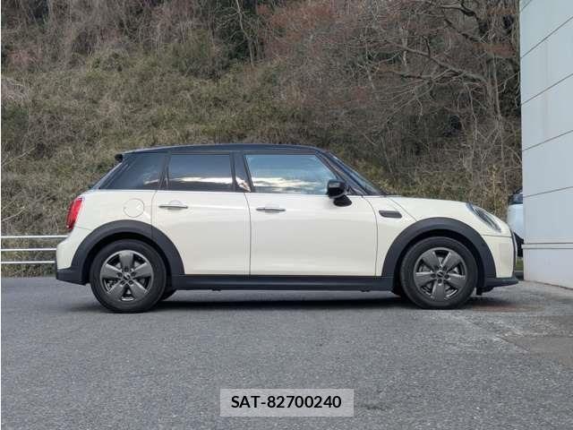 Bmw MINI 2022-02 6676909-3