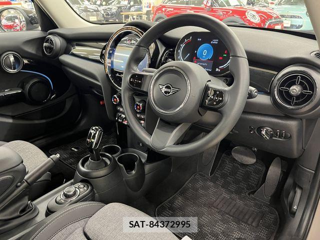 Bmw MINI 2023-02 6908436-1