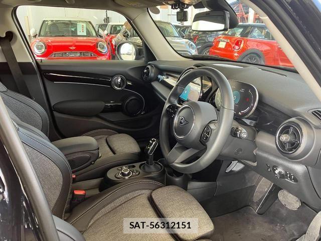 Bmw MINI 2024-04 6908438-17