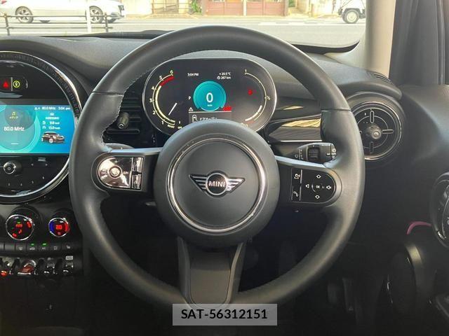 Bmw MINI 2024-04 6908438-19