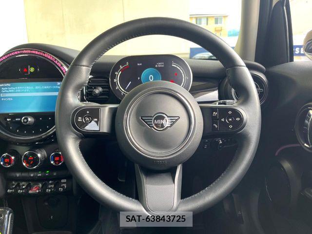 Bmw MINI 2022-08 7221803-10