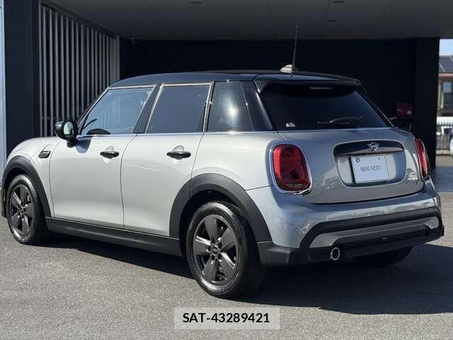 Bmw MINI 2023-07 7221805-17