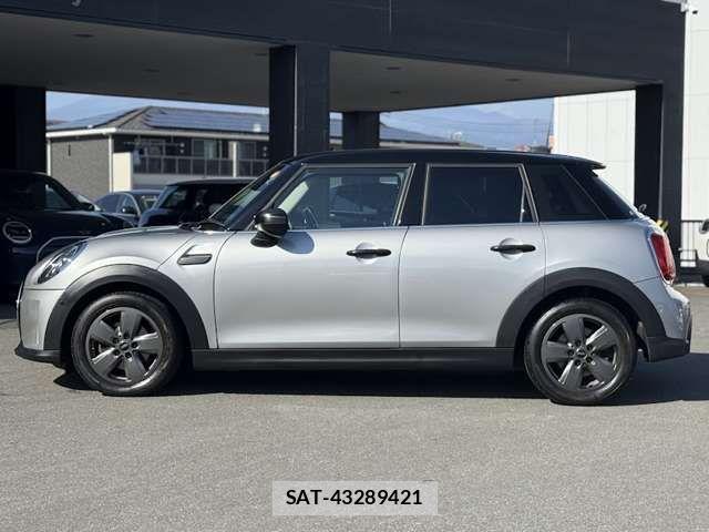 Bmw MINI 2023-07 7221805-18