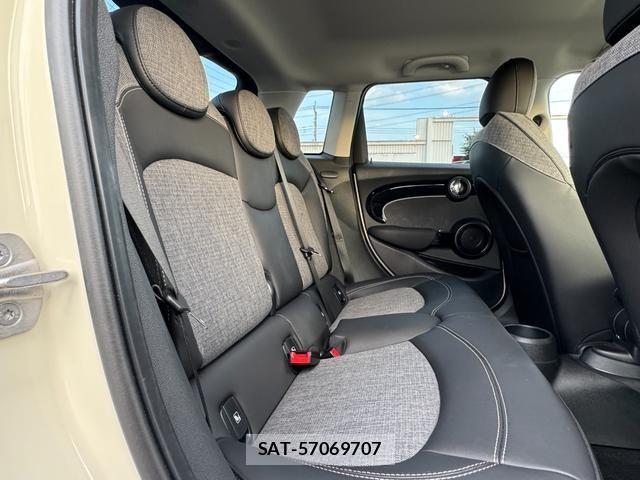 Bmw MINI 2022-07 7328395-21