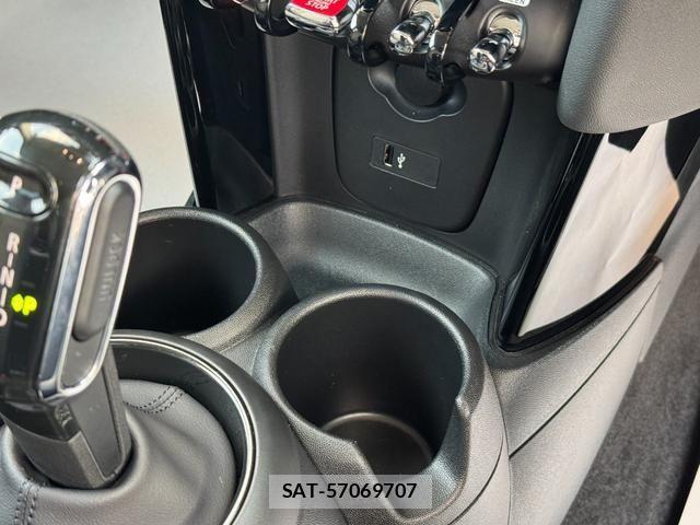 Bmw MINI 2022-07 7328395-23