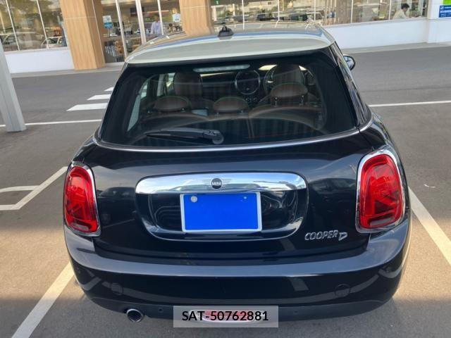 Bmw MINI 2019-10 7328401-11