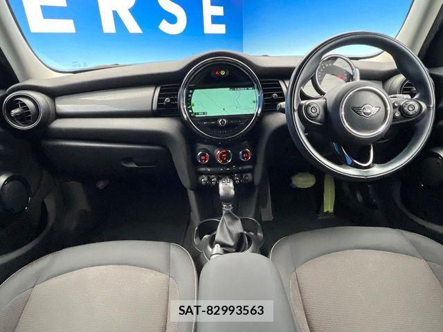 Bmw MINI 2019-02 7328403-1