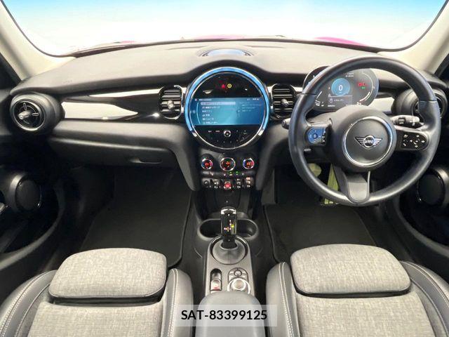 Bmw MINI 2021-09 7358759-1
