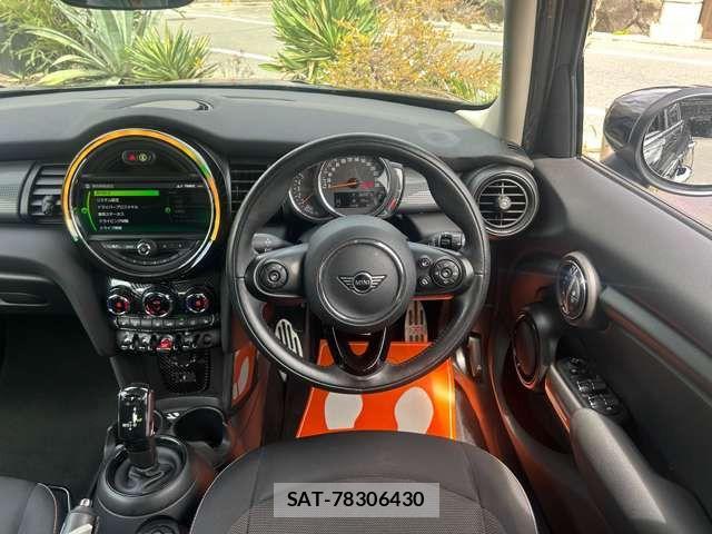 Bmw MINI 2021-04 7501543-5