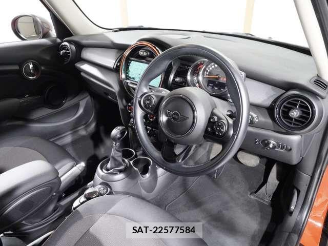 Bmw MINI 2019-05 7725731-13