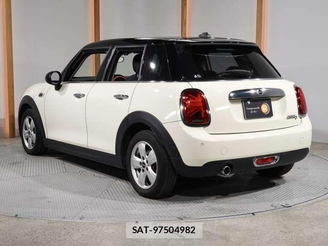 Bmw MINI 2018-09 7725729-1