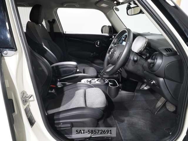 Bmw MINI 2021-10 7725722-12