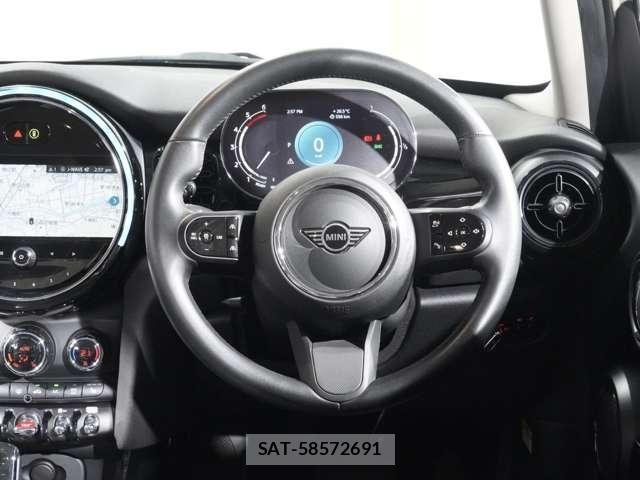 Bmw MINI 2021-10 7725722-16