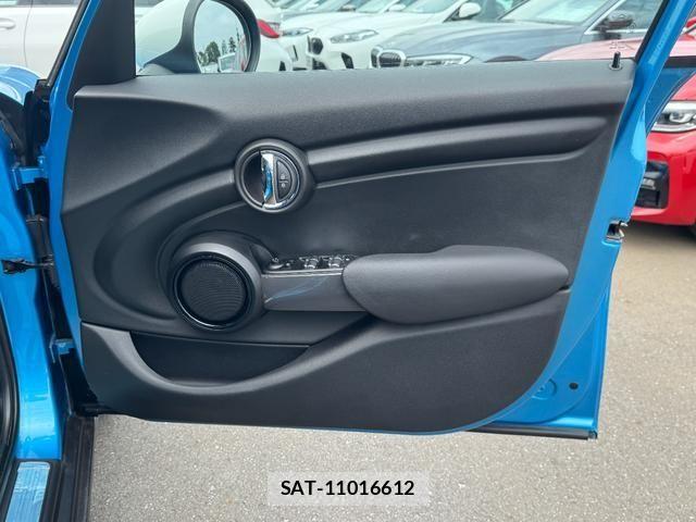 Bmw MINI 2018-06 7725732-23