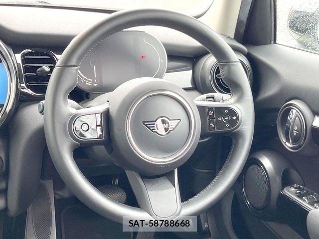 Bmw MINI 2021-07 7787055-9