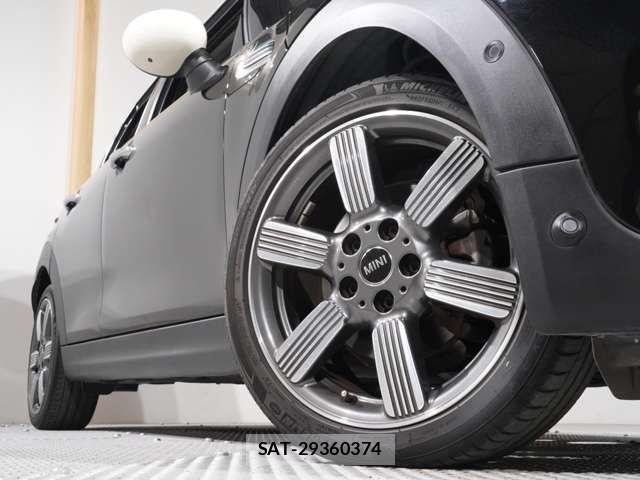 Bmw MINI 2019-09 7787053-17
